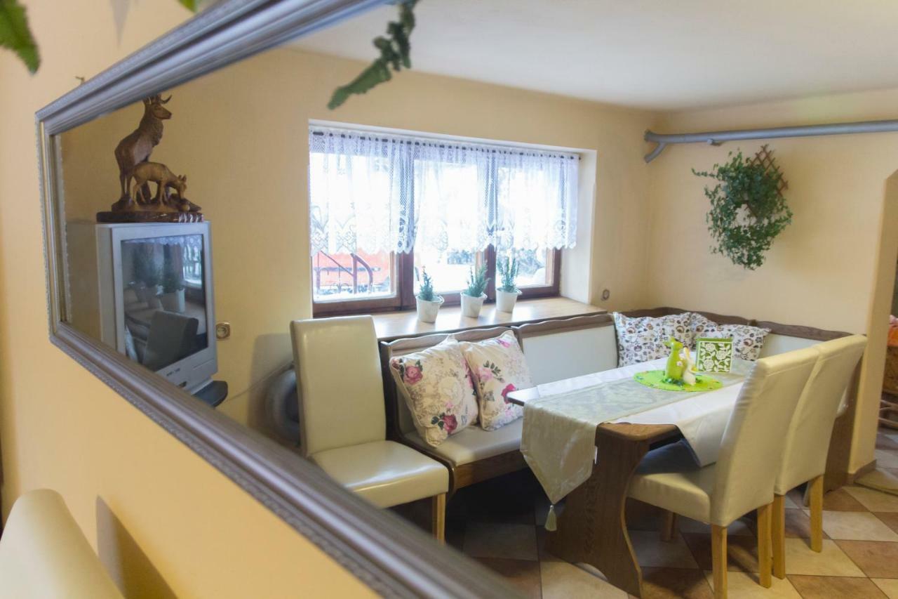 U Stasi Apartment Chocholow Ngoại thất bức ảnh