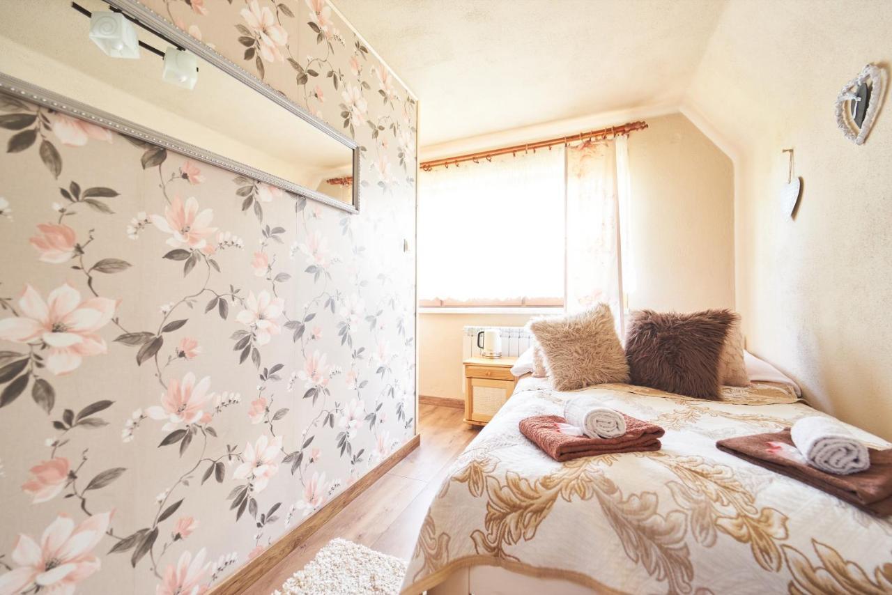 U Stasi Apartment Chocholow Ngoại thất bức ảnh