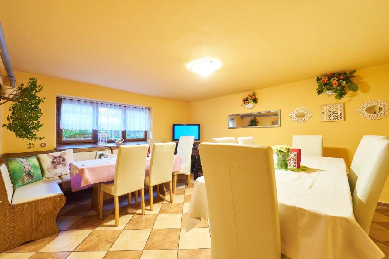 U Stasi Apartment Chocholow Ngoại thất bức ảnh