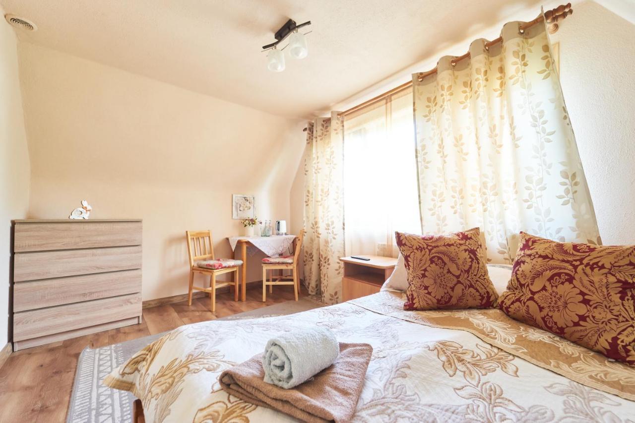 U Stasi Apartment Chocholow Ngoại thất bức ảnh